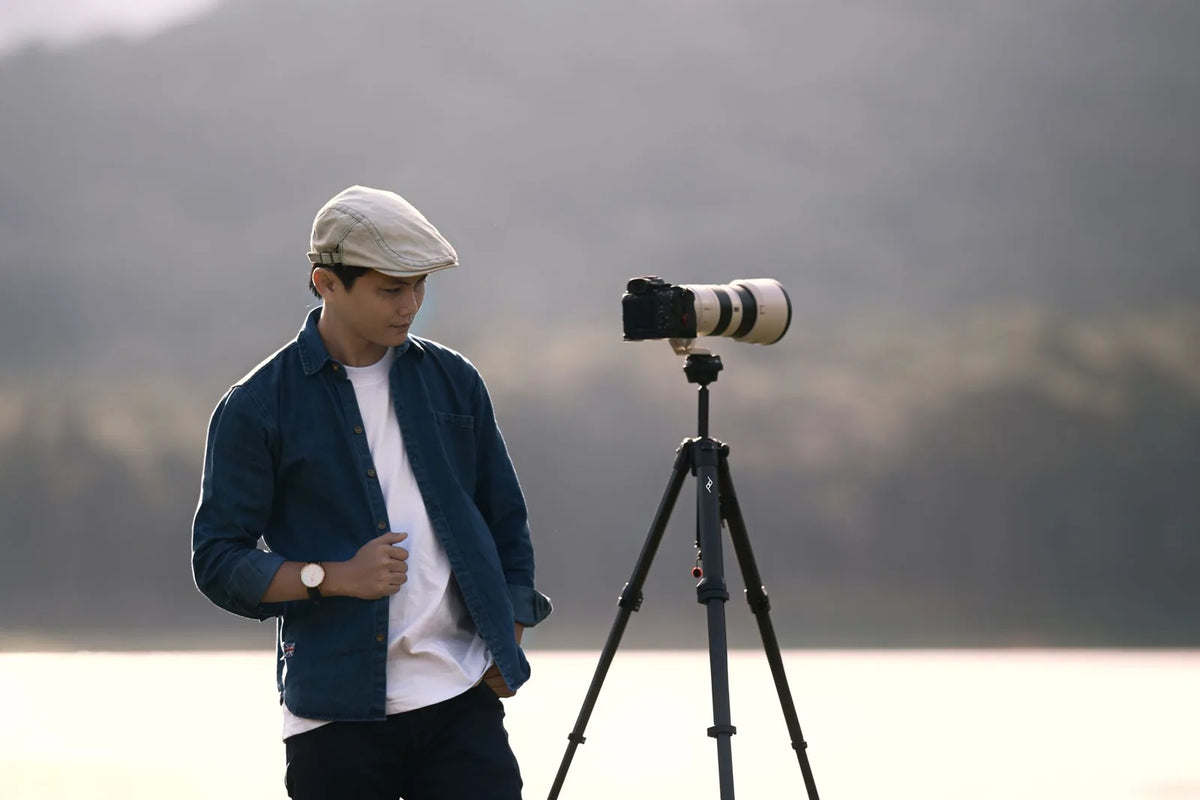 Monopod vs Tripod: Do You Really Need a Monopod?